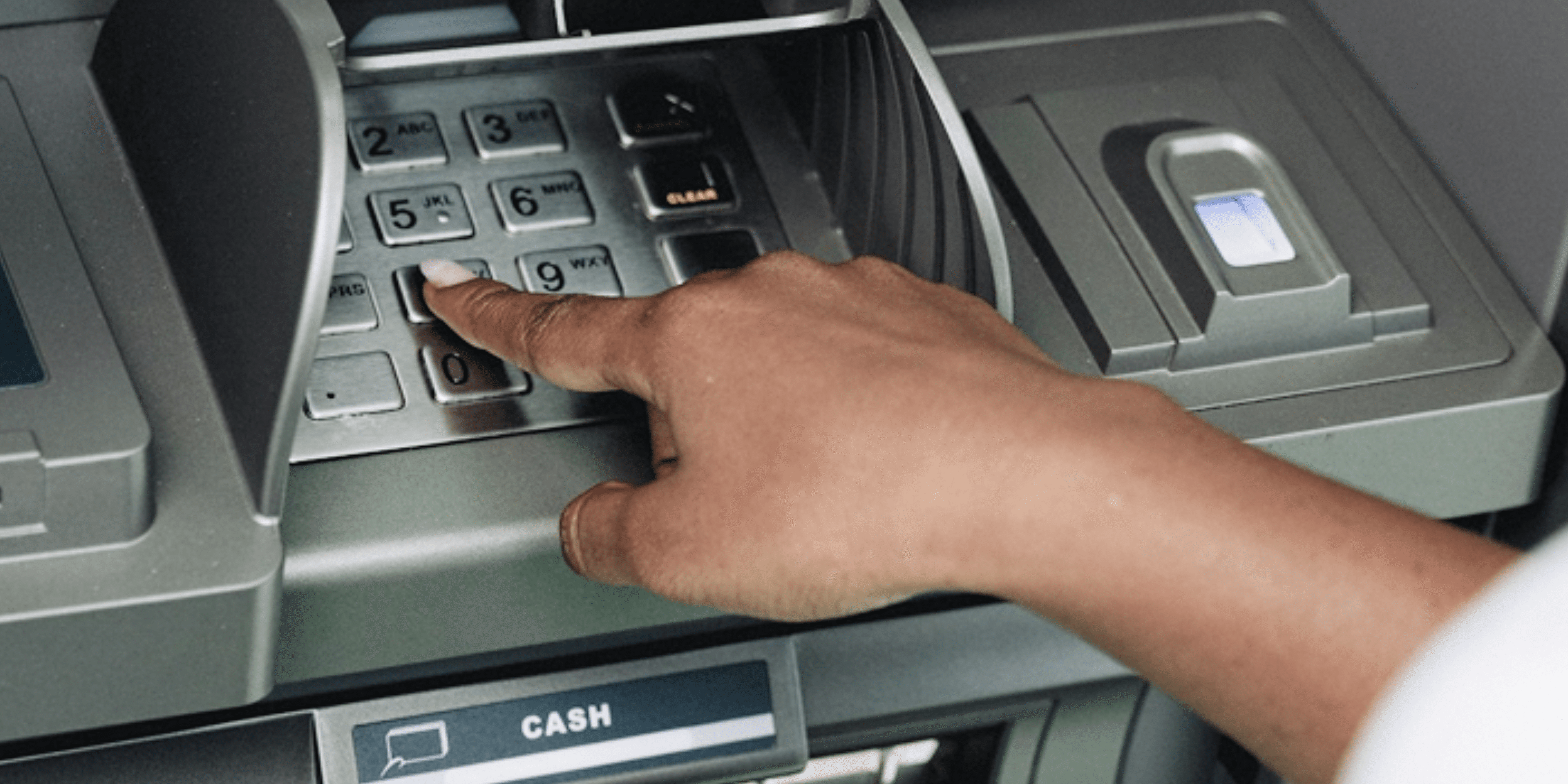 видеоаналитика для контроля клининга банкоматов.png